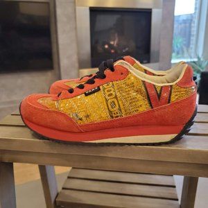 Vans with Japanese newspaper design - Red